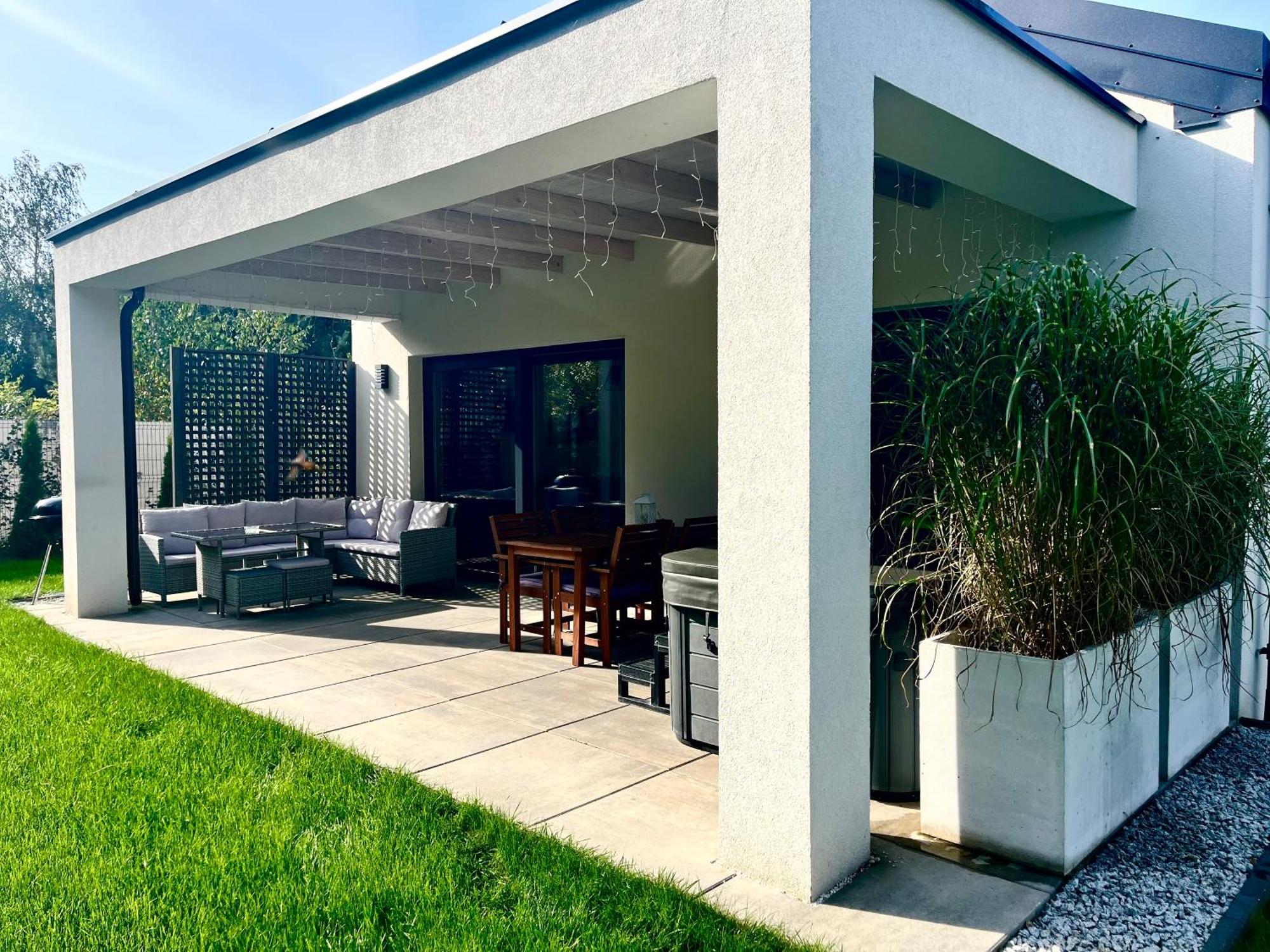 House Garden&Spa-Dom Nad Morzem Z Sauna I Jacuzzy Odargowo エクステリア 写真